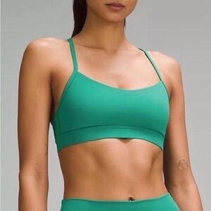 Lululemon Flow Y Nulu Bra